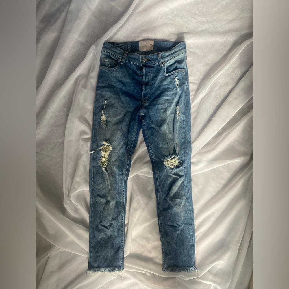 Women’s Revice Denim Jeans Size 27
Like new!